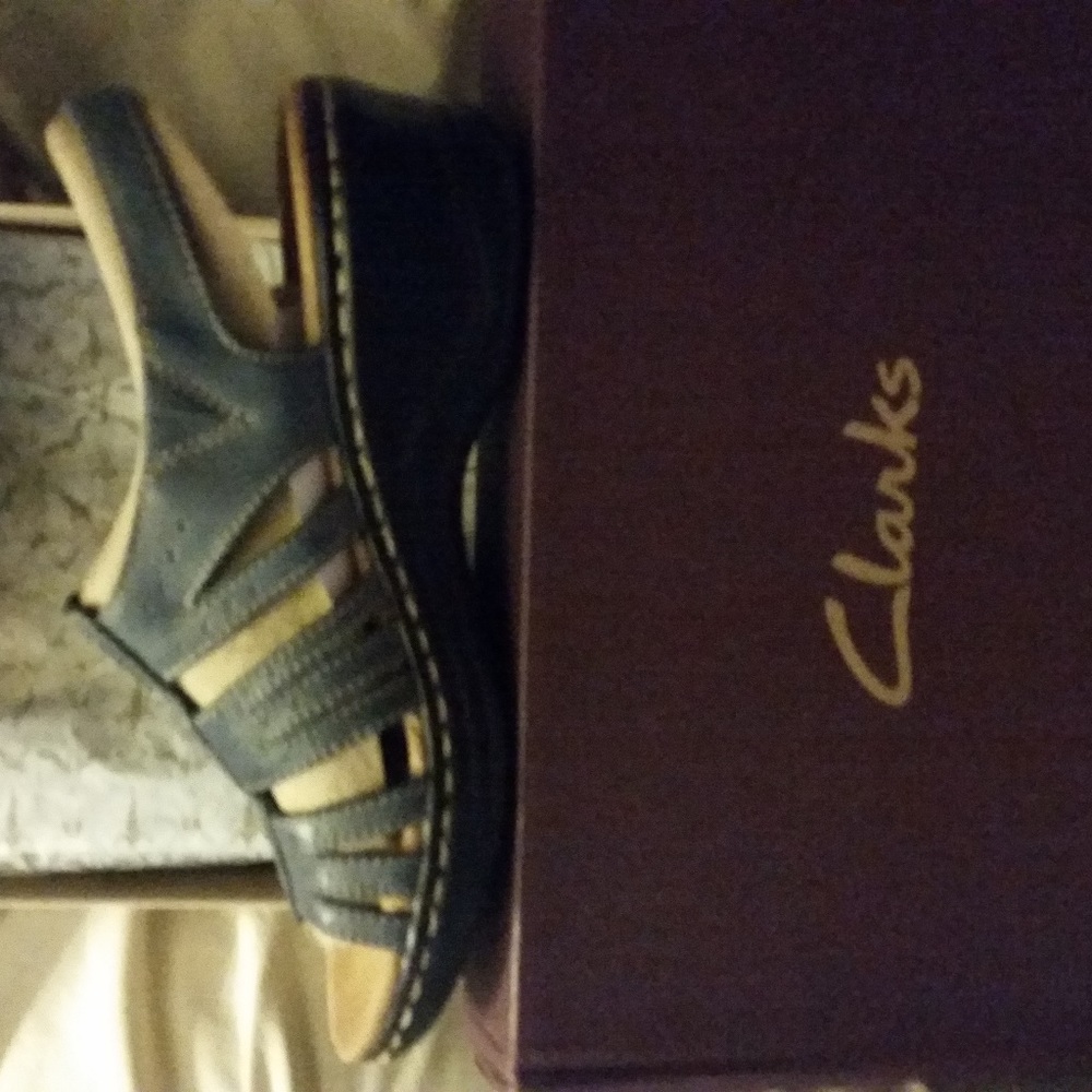 Clarks sandles